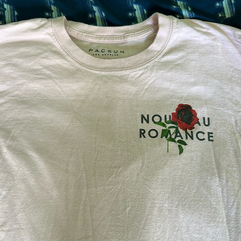 PacSun Men’s pink Tee